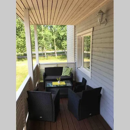 Vila Cozy&comfy Nordic With Sauna & Big Private Yard Rovaniemi